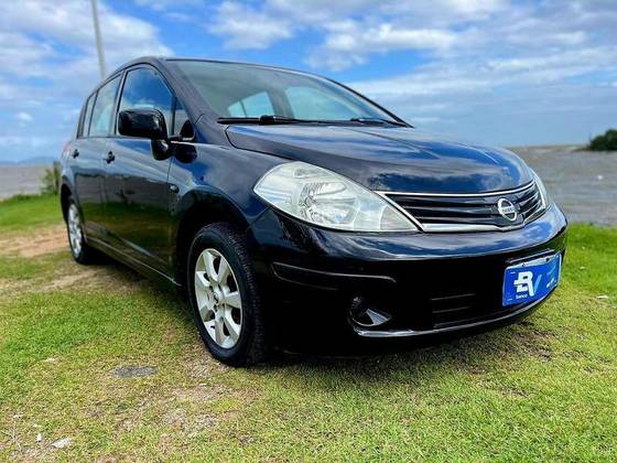 NISSAN TIIDA 1.8 S 16V FLEX 4P AUTOMÁTICO